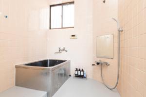 Kita-Ikebukuro 3-Bedroom House