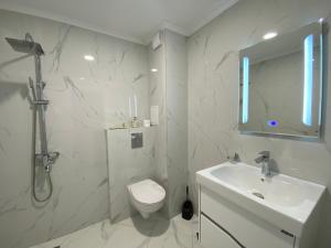 Lilia Apartments Voyage, Kavatsi