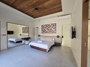 Calm & Stylish, Private Pool, Mini Gym & Office