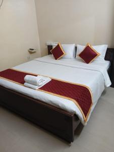 Karthikeya home stay