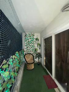 Sleek Suites