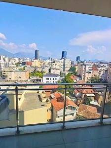 Modern central building apartament with view