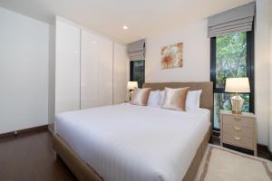 Laguna Park 5 bedroom Villa near the Playground
