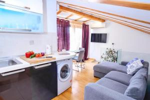Casa Terrazza in Historic Koper with Sea View - Happy Rentals