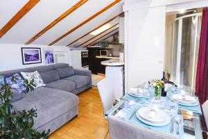 Casa Terrazza in Historic Koper with Sea View - Happy Rentals