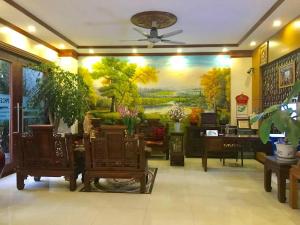 Phoenix Hotel 3