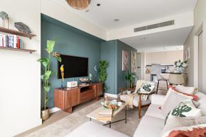 Frank Porter - Dubai Marina Mall Hotel