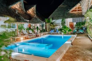 King Simba Apartment Hotel & Restaurant