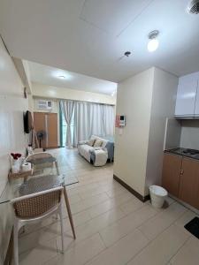 Bekipay Suite at Two Palm tree across NAIA 3
