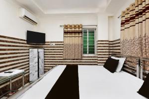 Hotel O by OYO Hiland Park Formerly Ayush Villa