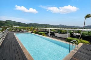 Modern 1BR Condo Tower One 205 - Pool & Gym - Chalong Pier
