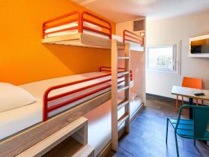 HOTEL F1 Lyon Genay Massieux
