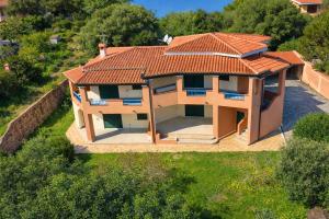 Hotiday Apartments Orosei