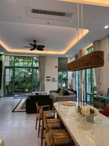 M Signature Villa Phu Quoc, Khem Beach