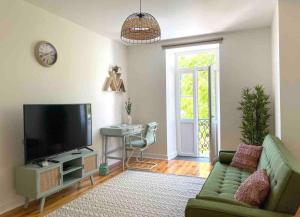 Boho by the Beach in Historic Old Town