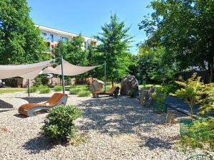 Green Park Apartment