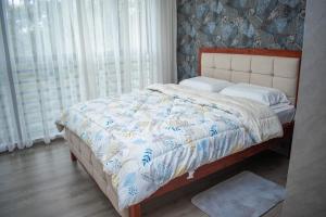 Fanisi 108 Riverside Drive 2 bedroom