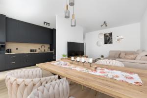 Zielonego Mostu Cozy Elegant Apartment by BookingHost
