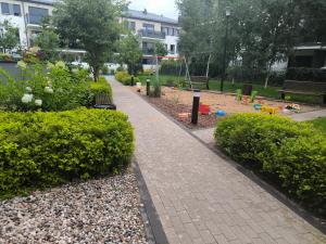 Nowy Apartament na Lewobrzeżu z bezpłatnym parkingiem i internetem