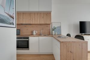 Porto Regatta with Parking and Gym by Lion Apartments