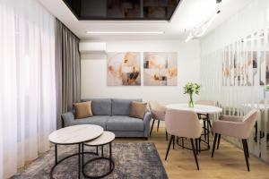 Native Apartments Wita Stwosza 20I4