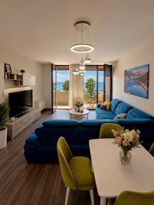 Vollga Panoramic Apartment 3BR, Jacuzzi & Private Lift