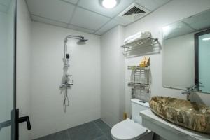 Spacious Private Room near Bach Mai & Medical Uni