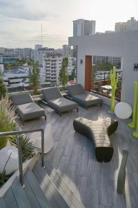 Living I Suites by Yellowkey