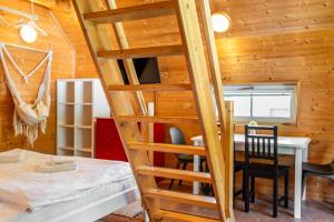 Chalets & Apartments - Base Camp Medvědín
