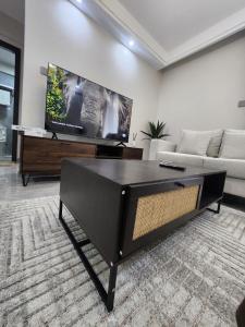 Kinda Urban Suites Apartment