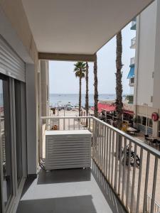 Apartamento recién reformado en playa de la Fossa