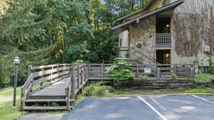 3BR Condo Near Ober Mountain & Downtown Gatlinburg