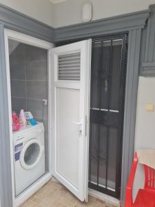 Garden Floor Summer House in Uslu Site 250m to the sea