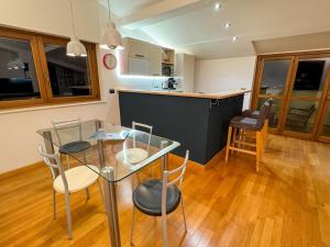SUITE14