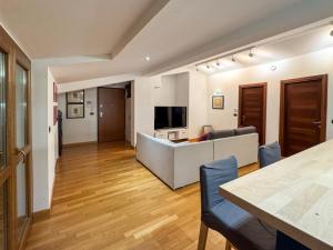SUITE14
