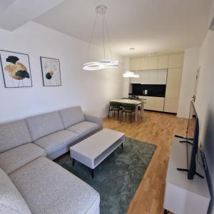 Delux Apartman 90 Dadi Plaza