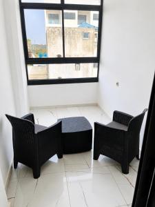 Appartement moderne Plage Mehdia - Parking & Wi-Fi