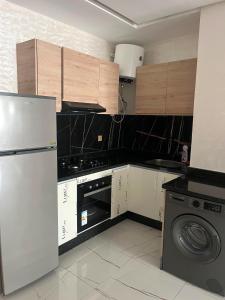 Appartement moderne Plage Mehdia - Parking & Wi-Fi