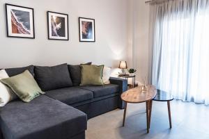 Cleo Seaside Apartments
