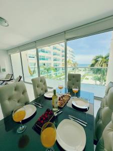 Experiencia Frente al Mar con Piscina y Playa en MORROS 922