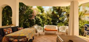 Marea Gold Suite Garden and Sky