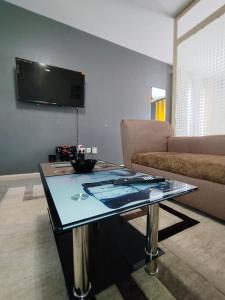 Fedha Nest 1Brs 2