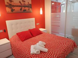 Apartamentos Ofis - Estudio Rojo
