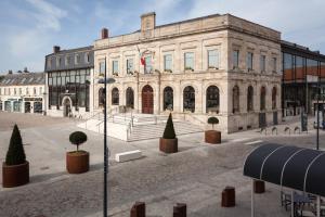 Hotels Logis hotel du Beffroi Gravelines Dunkerque : photos des chambres