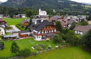 Ferienwohnungen Haus-Holzer