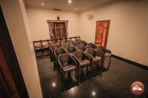 E Service Villa