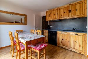 Les Chalets De Bois MÉan - C - Magnifique appartement montagnard aux Orres 1800 MAE-6531