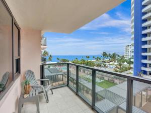 Ocean View Condo in Beachfront Resort Beach, Pool, Gym 607