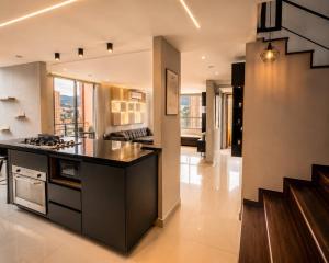 ISLEKE Luxury Duplex El Poblado