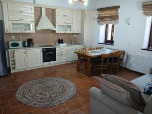 Spiti Ouranoupoli